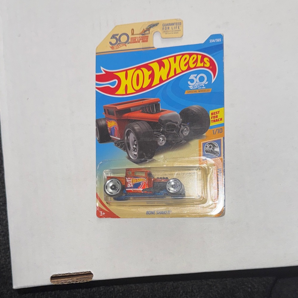Hot Wheels Bone Shaker 50th Anniversary 1/10 2017